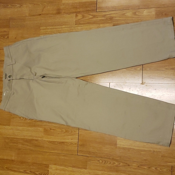 Lee Total Freedom Relaxed Fit Khakis 30x30 - Picture 1 of 3